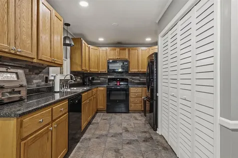 2216 Grider Pond Road Bowling Green KY 42104