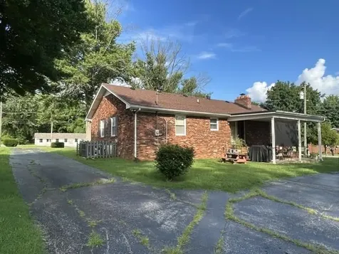 1418 Nashville Street Russellville KY 42276