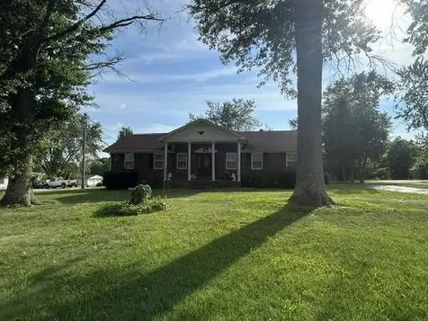 1418 Nashville Street Russellville KY 42276