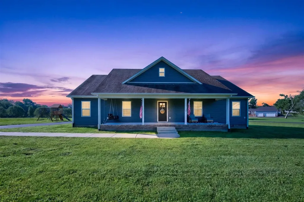 431 Carnes Road Smiths Grove KY 42171