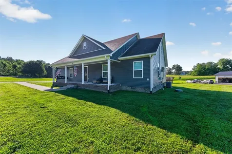 431 Carnes Road Smiths Grove KY 42171
