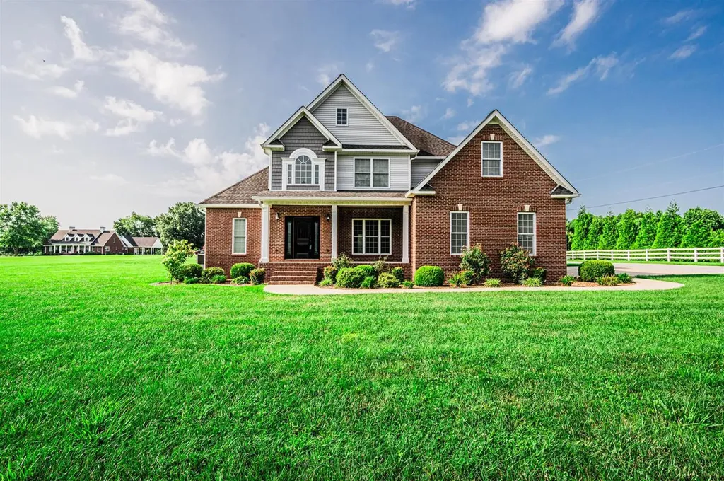280 Kenwood Lane Greenville KY 42345