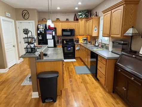 212 Oak Ridge Way Bowling Green KY 42103