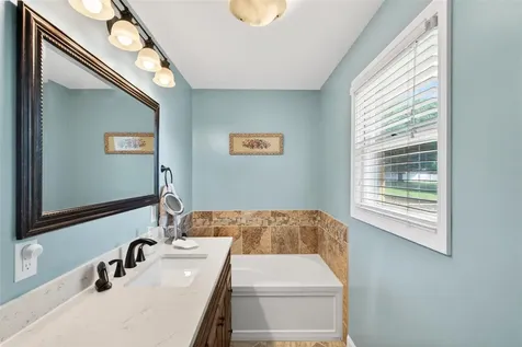 660 Peachtree Lane Bowling Green KY 42103