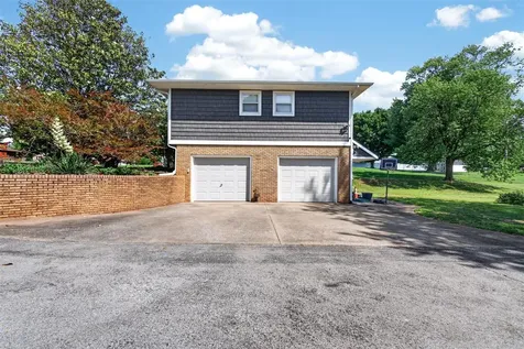 660 Peachtree Lane Bowling Green KY 42103