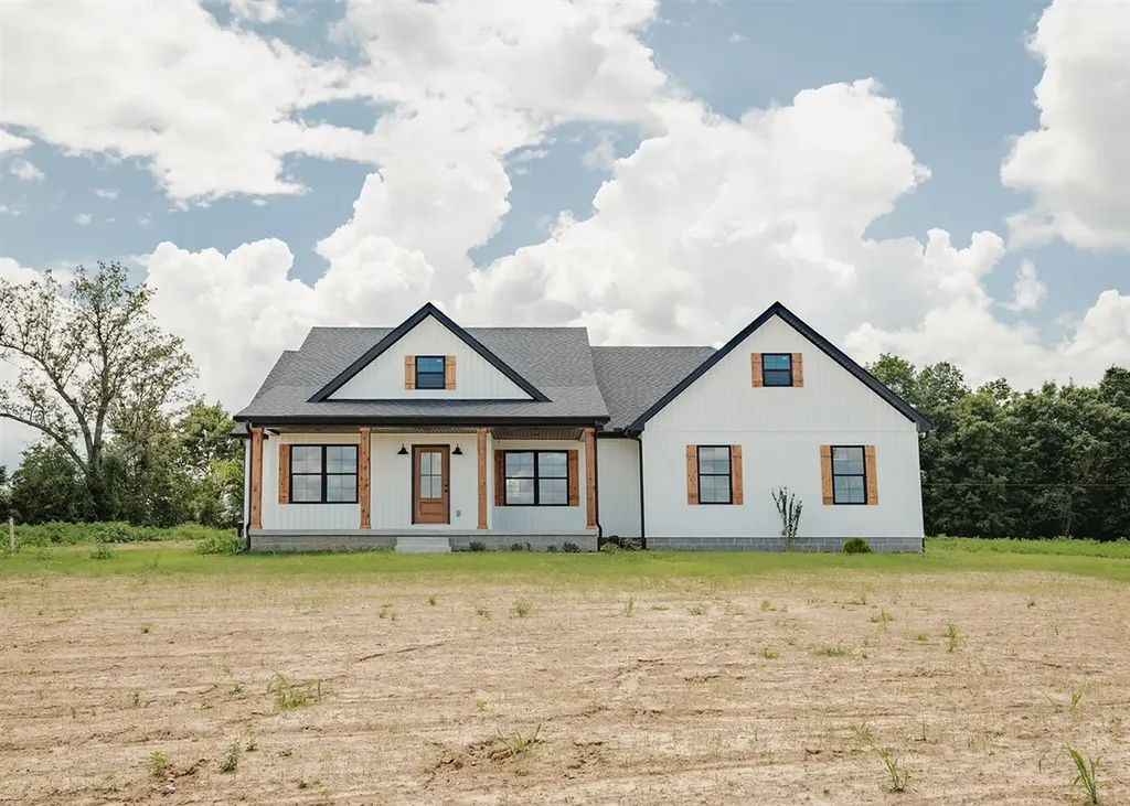 4945 Highland Lick Road Elkton KY 42220