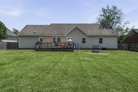 413 Crossfield Way Bowling Green KY 42104
