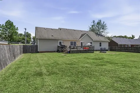 413 Crossfield Way Bowling Green KY 42104