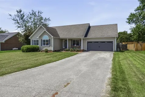 413 Crossfield Way Bowling Green KY 42104