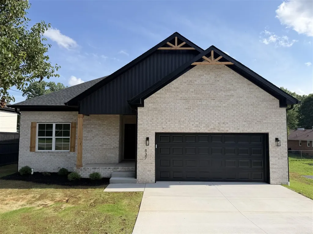 837 Temple Way Bowling Green KY 42104