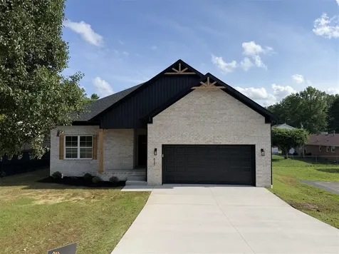 837 Temple Way Bowling Green KY 42104