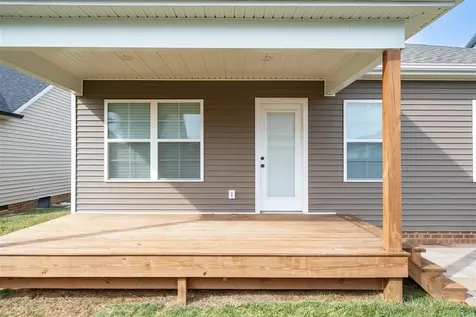 1968 Spring Lakes Circle Bowling Green KY 42104