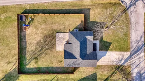 101 Creekwood Drive Russellville KY 42276