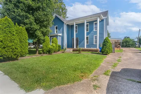 614 Maple Street Auburn KY 42206