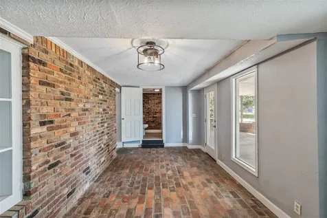 614 Maple Street Auburn KY 42206