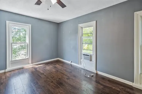 614 Maple Street Auburn KY 42206