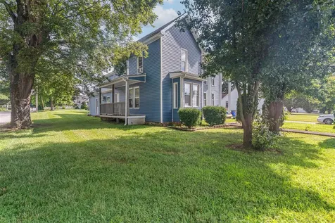 614 Maple Street Auburn KY 42206