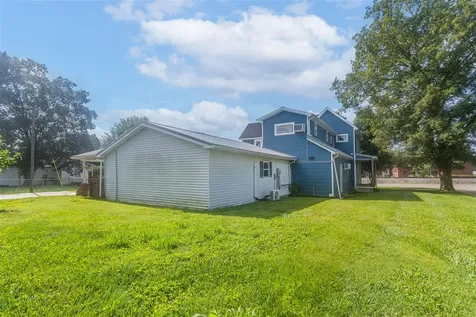 614 Maple Street Auburn KY 42206