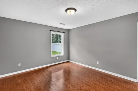 1301 Chicory Way Bowling Green KY 42104