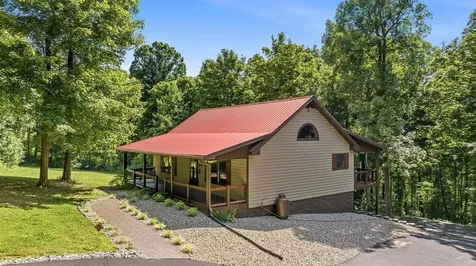 1767 Smiths Grove Road Scottsville KY 42164