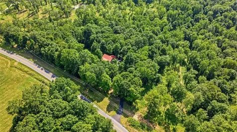 1767 Smiths Grove Road Scottsville KY 42164
