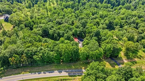 1767 Smiths Grove Road Scottsville KY 42164