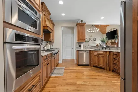 1748 Grider Pond Road Bowling Green KY 42104