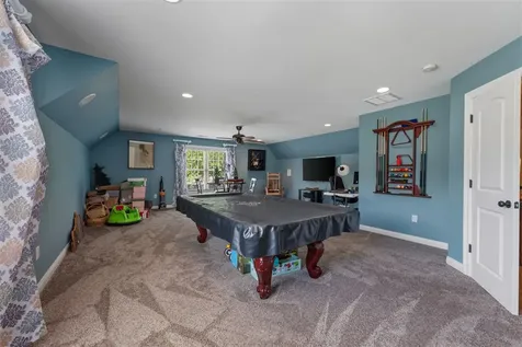 1748 Grider Pond Road Bowling Green KY 42104