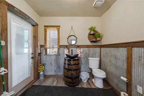 1748 Grider Pond Road Bowling Green KY 42104