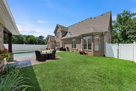 1748 Grider Pond Road Bowling Green KY 42104
