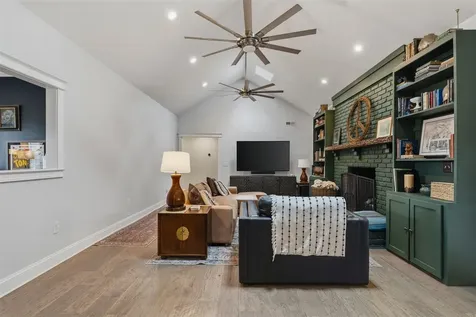 127 Ridgewood Court Bowling Green KY 42103