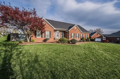 961 Threewood Circle Bowling Green KY 42103