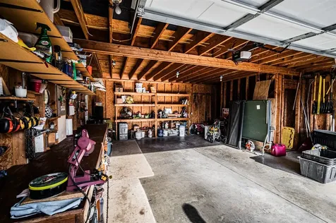 961 Threewood Circle Bowling Green KY 42103