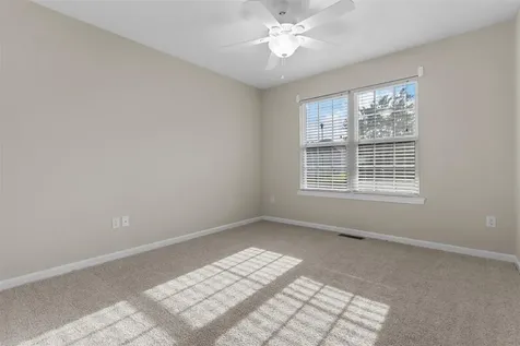 348 Pirates Cove Lane Bowling Green KY 42103