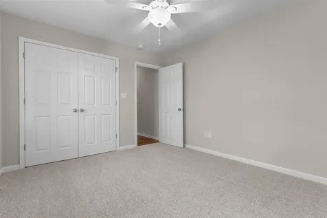 348 Pirates Cove Lane Bowling Green KY 42103
