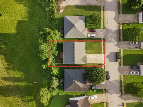 348 Pirates Cove Lane Bowling Green KY 42103