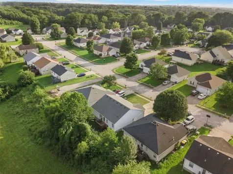 348 Pirates Cove Lane Bowling Green KY 42103