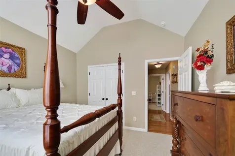 720 Wintercress Lane Bowling Green KY 42104