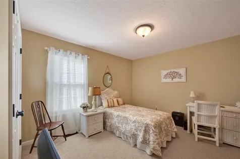 720 Wintercress Lane Bowling Green KY 42104