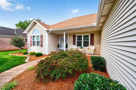 720 Wintercress Lane Bowling Green KY 42104