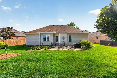 720 Wintercress Lane Bowling Green KY 42104