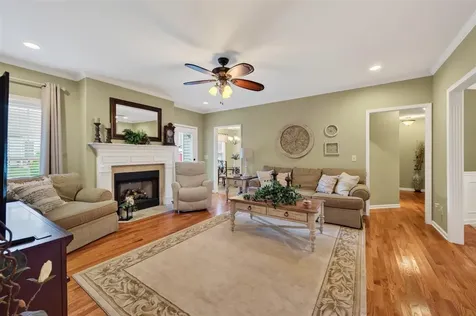 720 Wintercress Lane Bowling Green KY 42104
