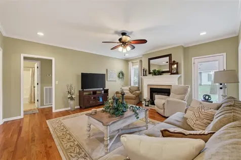 720 Wintercress Lane Bowling Green KY 42104