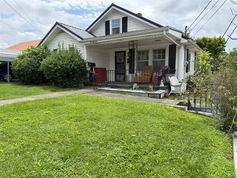 218 E Cherry Street Glasgow KY 42141