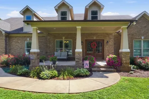 378 Hickory Heights Court Bowling Green KY 42104