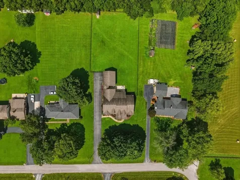 378 Hickory Heights Court Bowling Green KY 42104