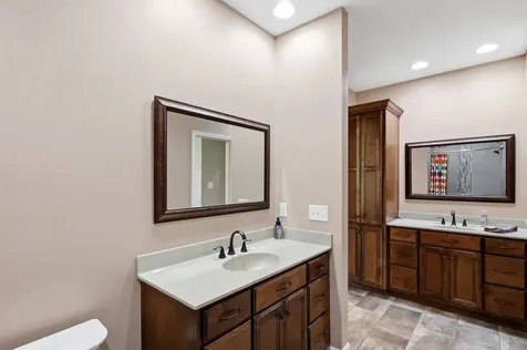 378 Hickory Heights Court Bowling Green KY 42104
