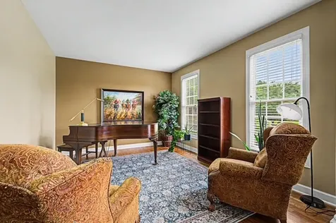 925 Wrenwood Drive Bowling Green KY 42103