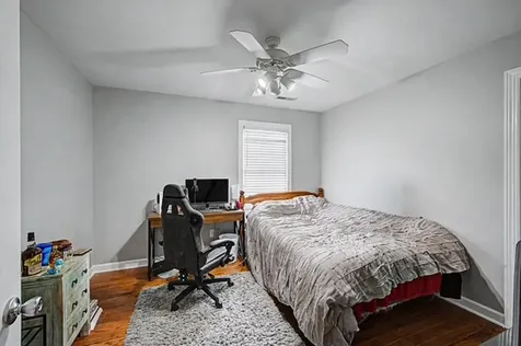 925 Wrenwood Drive Bowling Green KY 42103