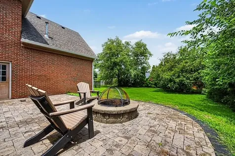 925 Wrenwood Drive Bowling Green KY 42103